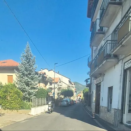 Silvana's House Πανσιόν